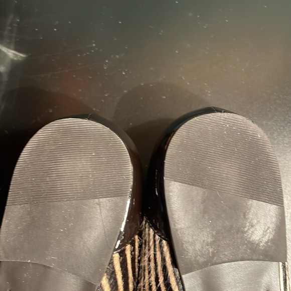 Franco Sarto Black & Tan Flats Women's Shoes Size 9M - Picture 8 of 8